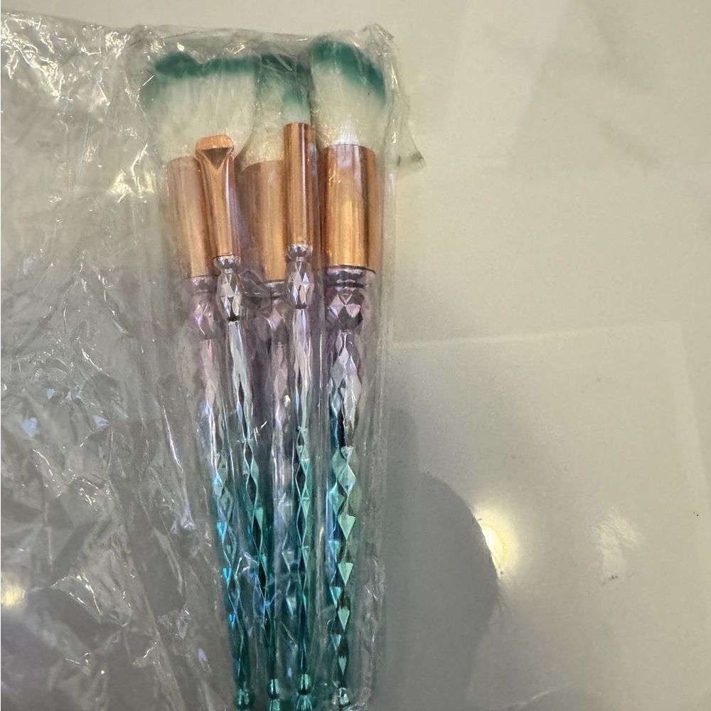 Make-up brushes #16